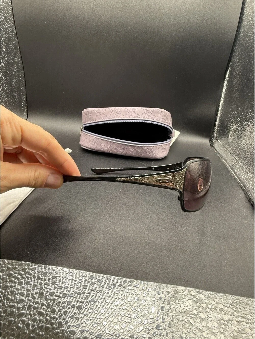Oakley Behave Polished Black/Grey Lenses